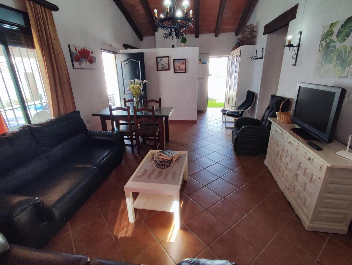 Villa El Cortijo De Pepa à Conil De La Frontera Extérieur photo